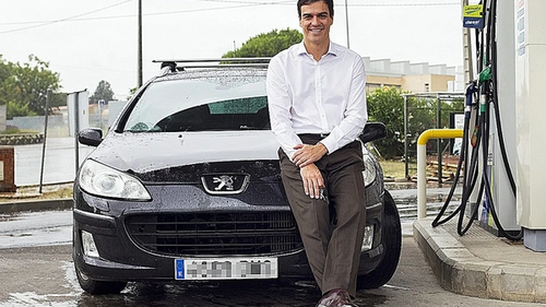 Педро Санчез, 2016 год